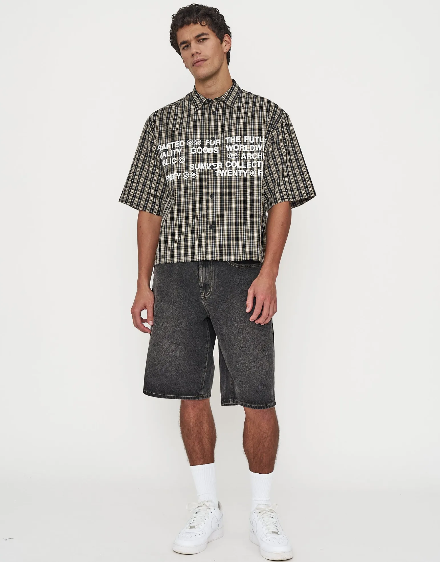 Archive Quality Check Cropped Short Sleeve Shirt in Black