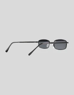 Ari Sunglasses in Silver/black