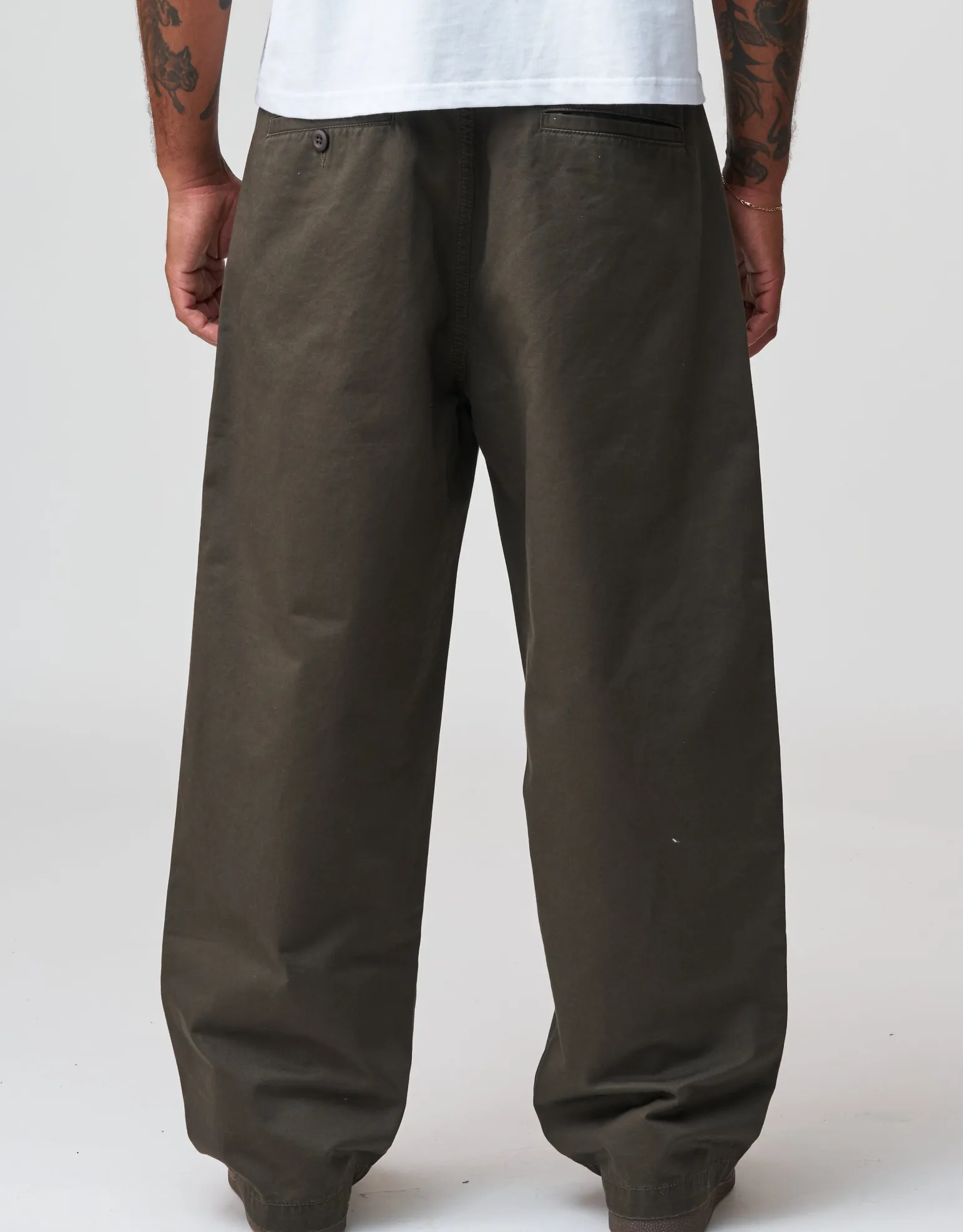 Baggy Double Pleated Pants in Black