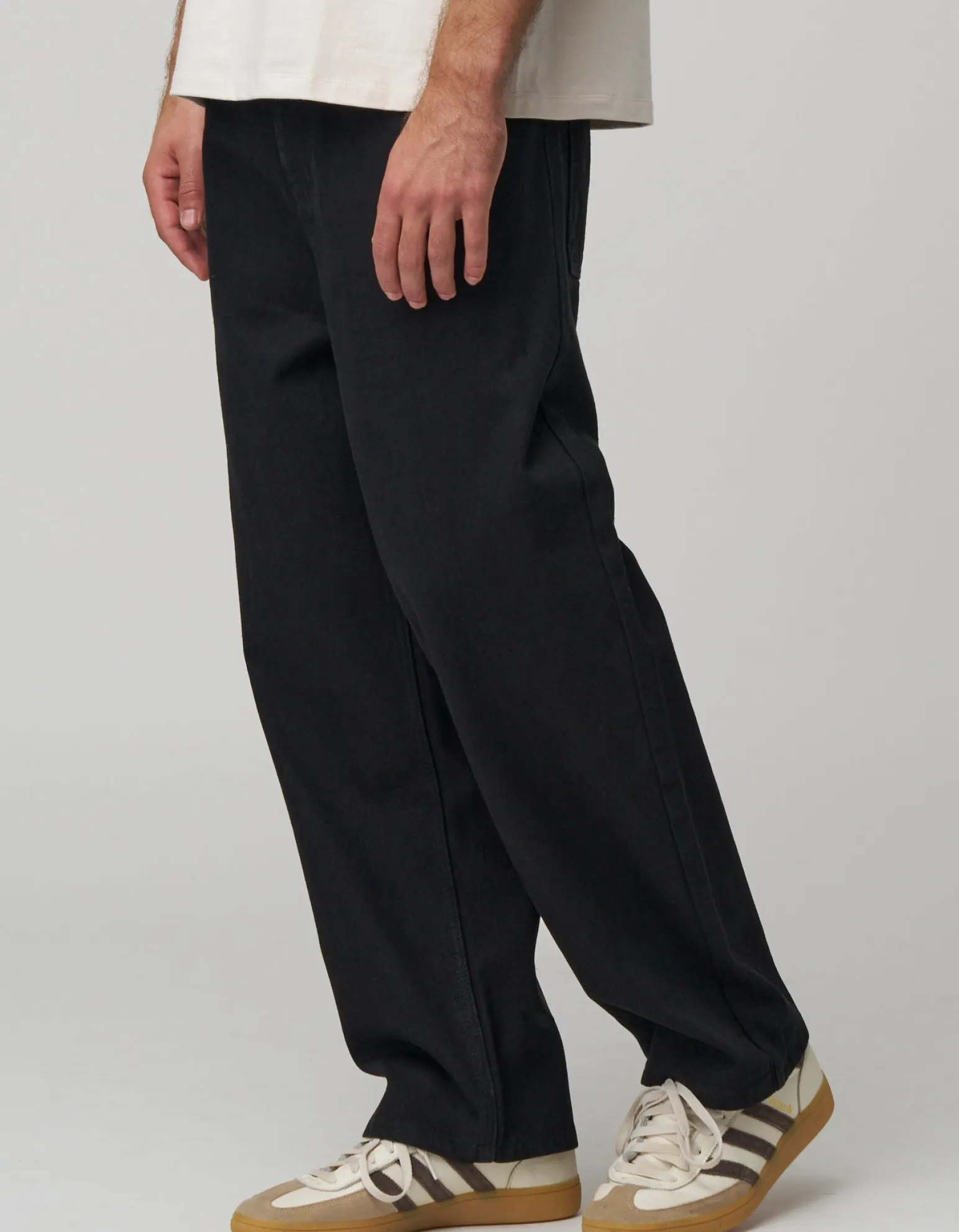 Baggy Fit Jeans in Desert Stone