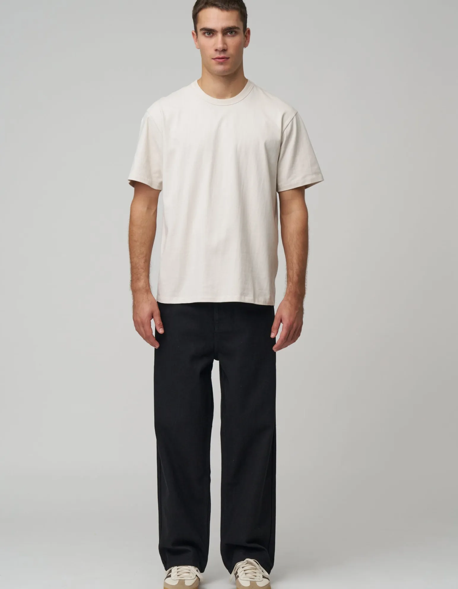 Baggy Fit Jeans in Desert Stone