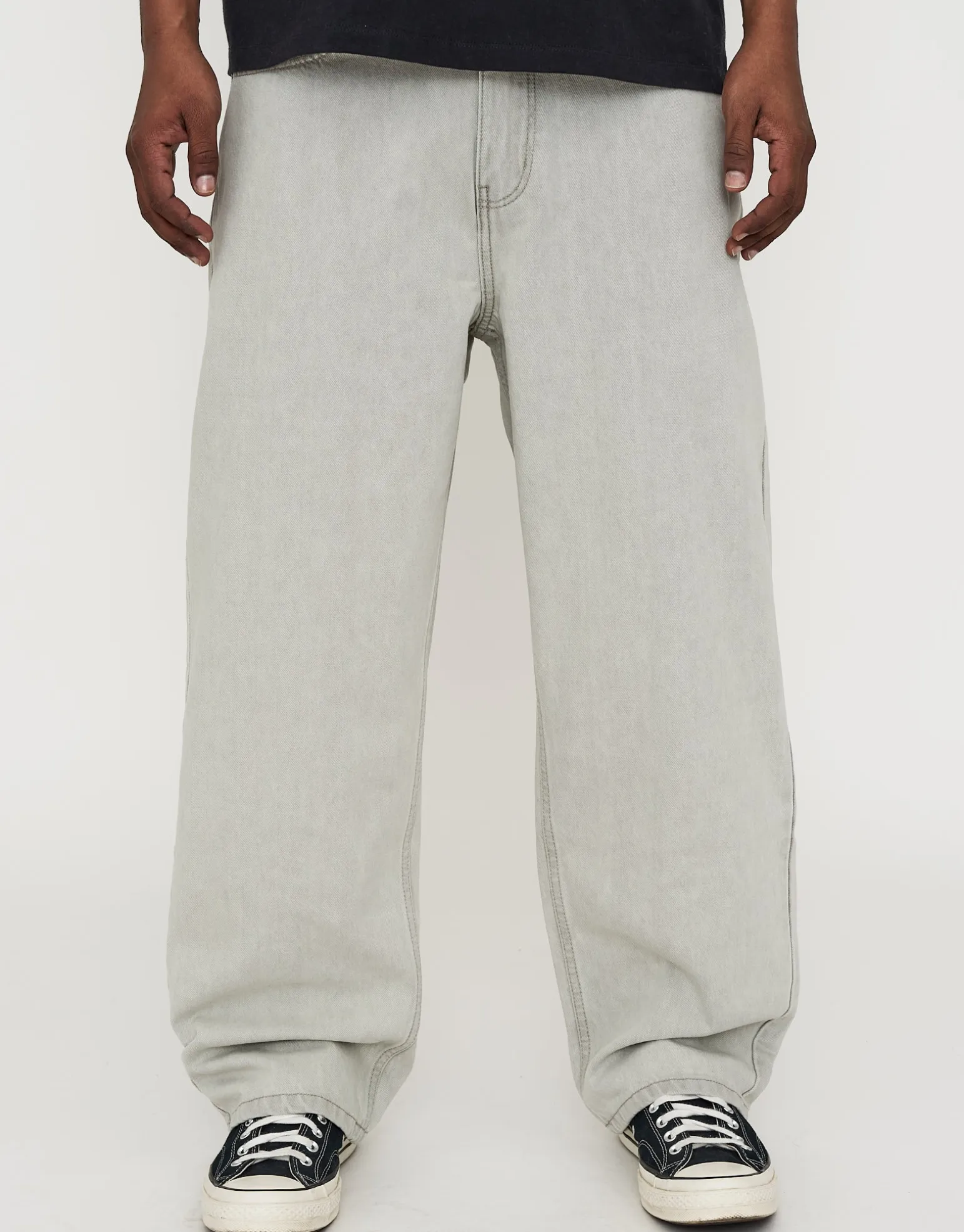 Baggy Fit Jeans in Desert Stone