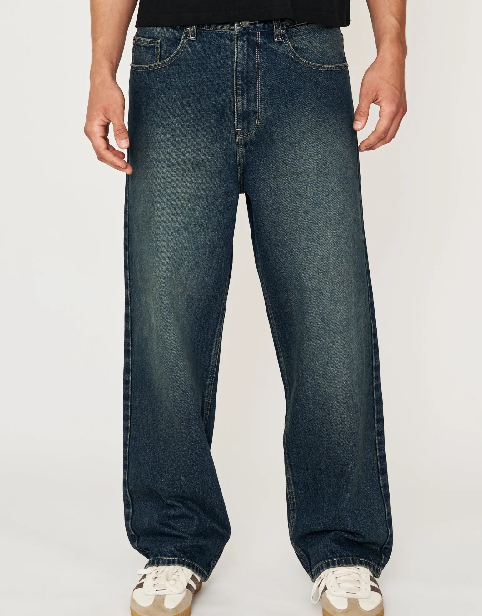 Baggy Fit Jeans in Desert Stone