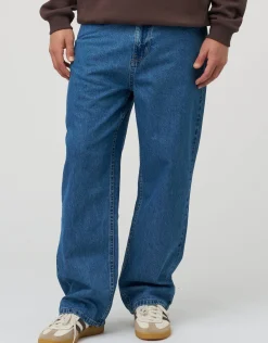 Baggy Fit Jeans in Jet Black