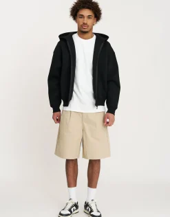 Baggy Fit Pleated Shorts in Tan