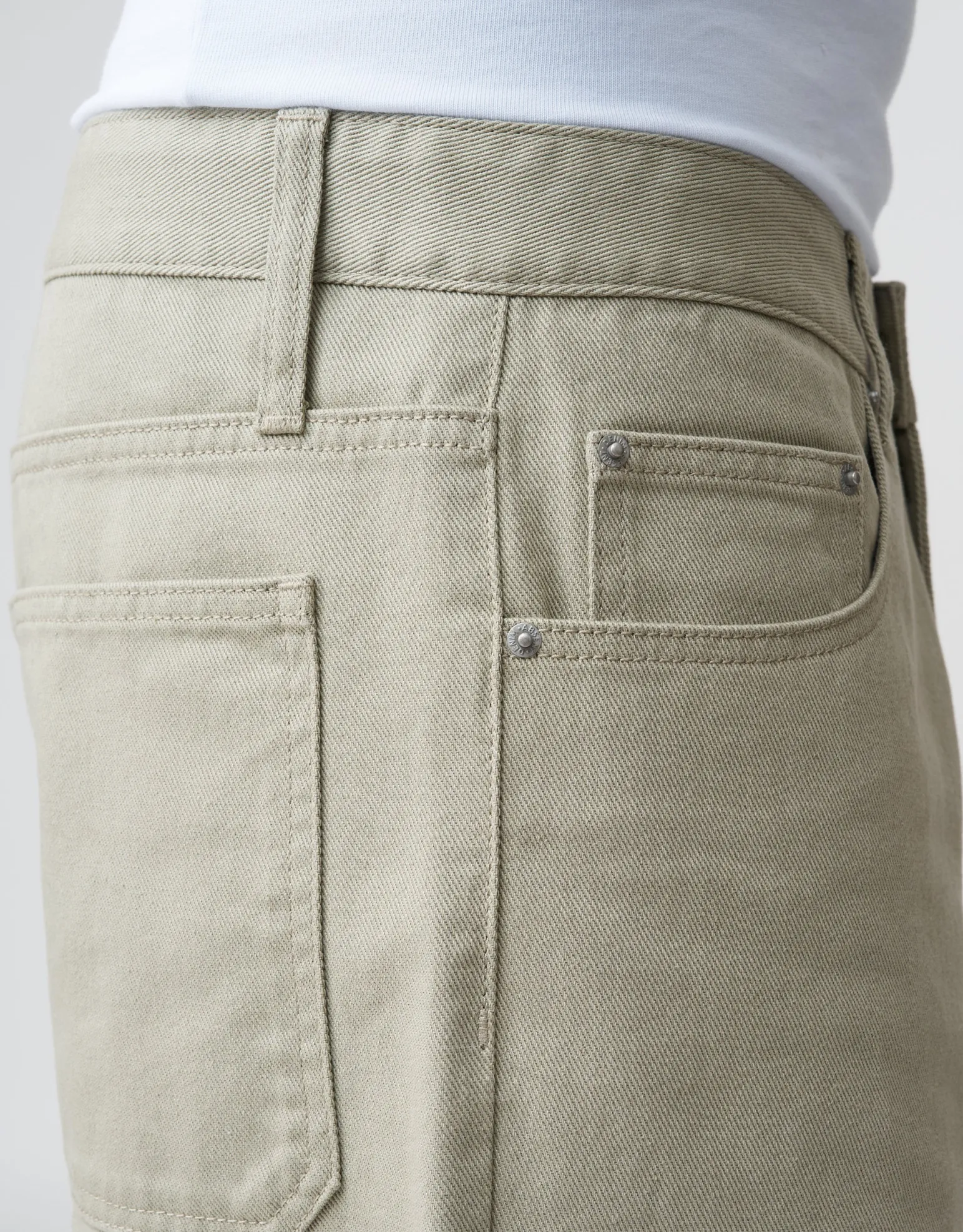 Baggy Fit Twill Pants in Beige