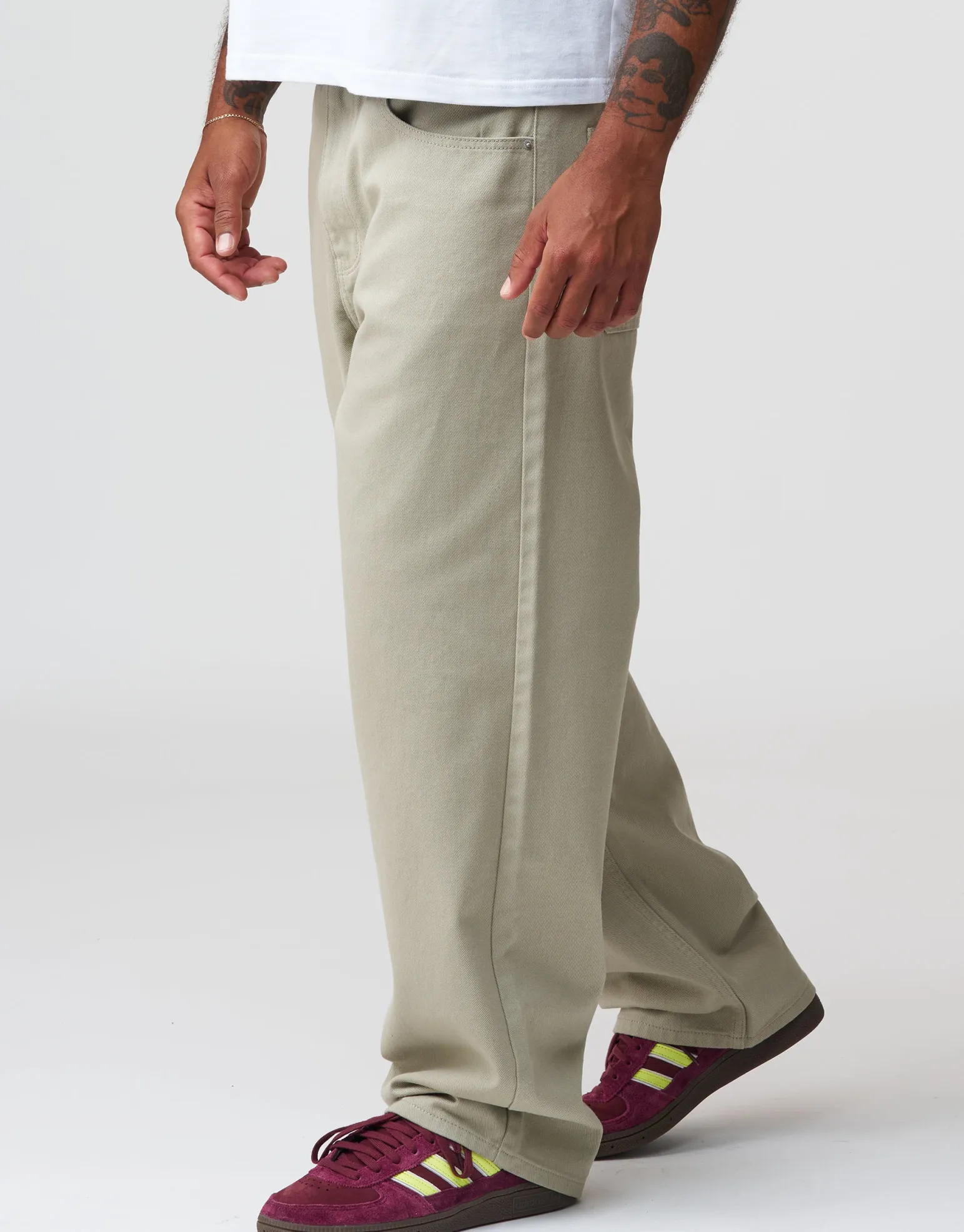 Baggy Fit Twill Pants in Beige