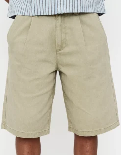 Baggy Fit Twill Pleated Shorts in Tan
