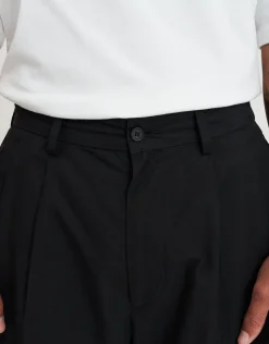 Baggy Pleated Pants in Black