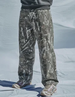 Baggy Vintage Foliage Camo Pants in Camo