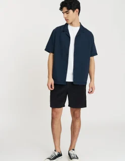 Borders Linen Relaxed Fit Short Sleeve Shirt in Navy
