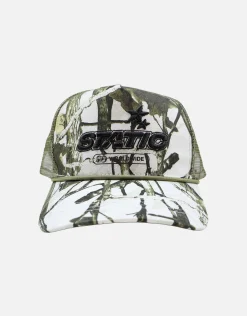 Camo Static Trucker Hat in Snow