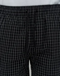 Check Pattern Elastic Waist Shorts in Black