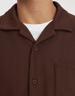 Cropped Plisse Embroidered Short Sleeve Shirt in Bitter Brown