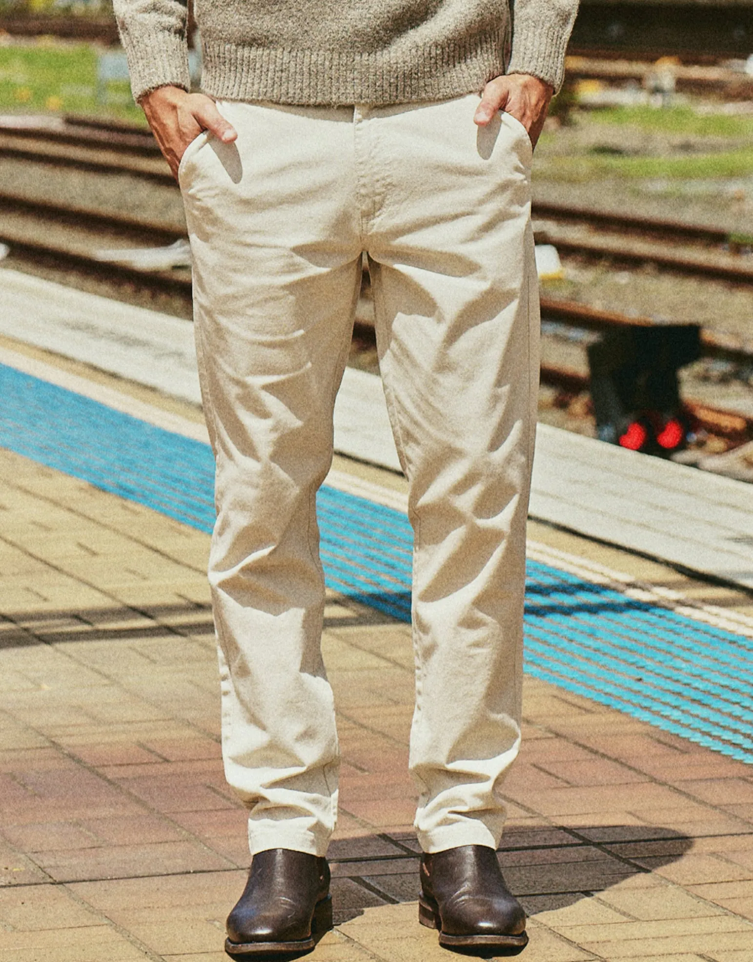 Delta Standard Fit Chinos in Black