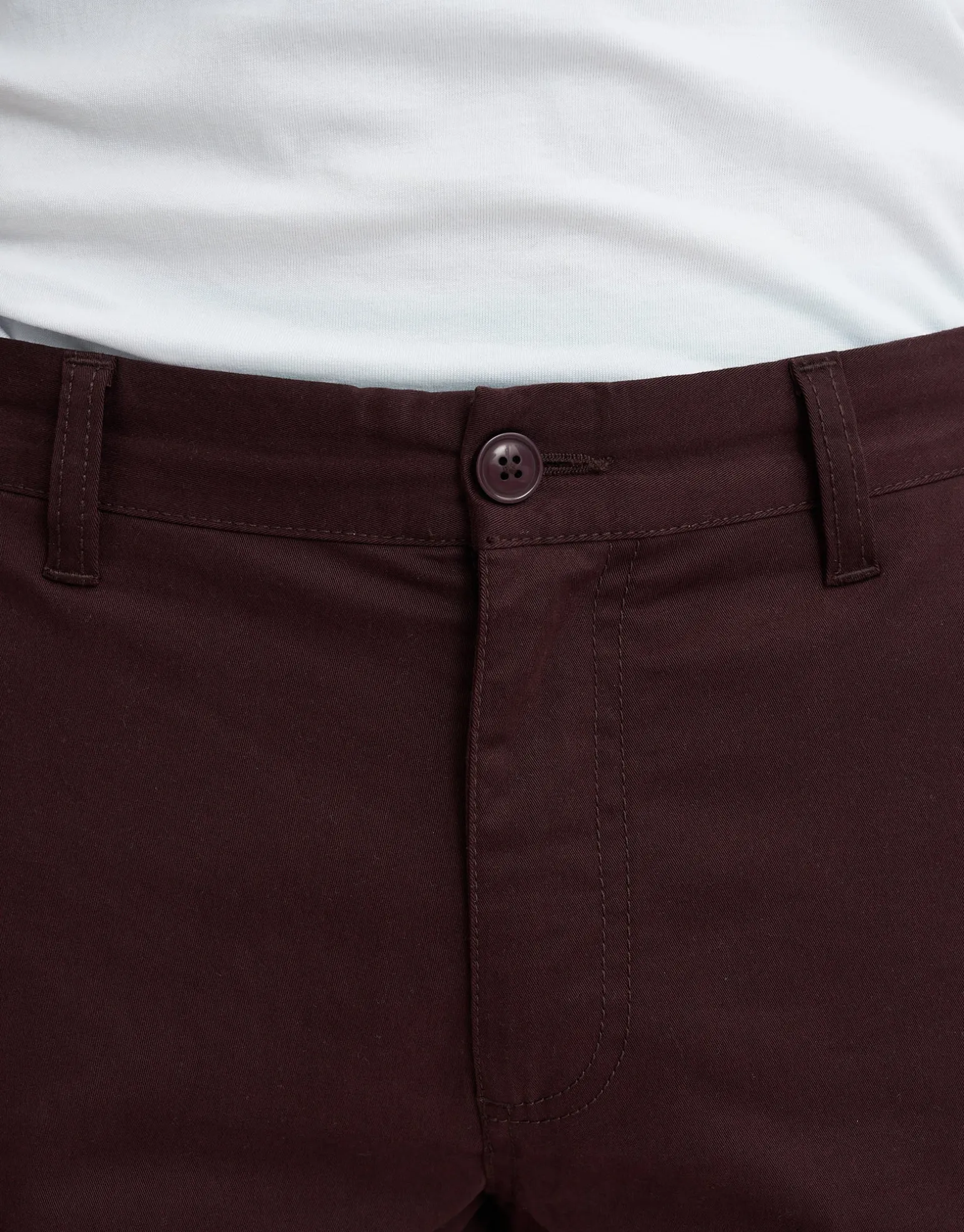 Delta Standard Fit Chinos in Burgundy