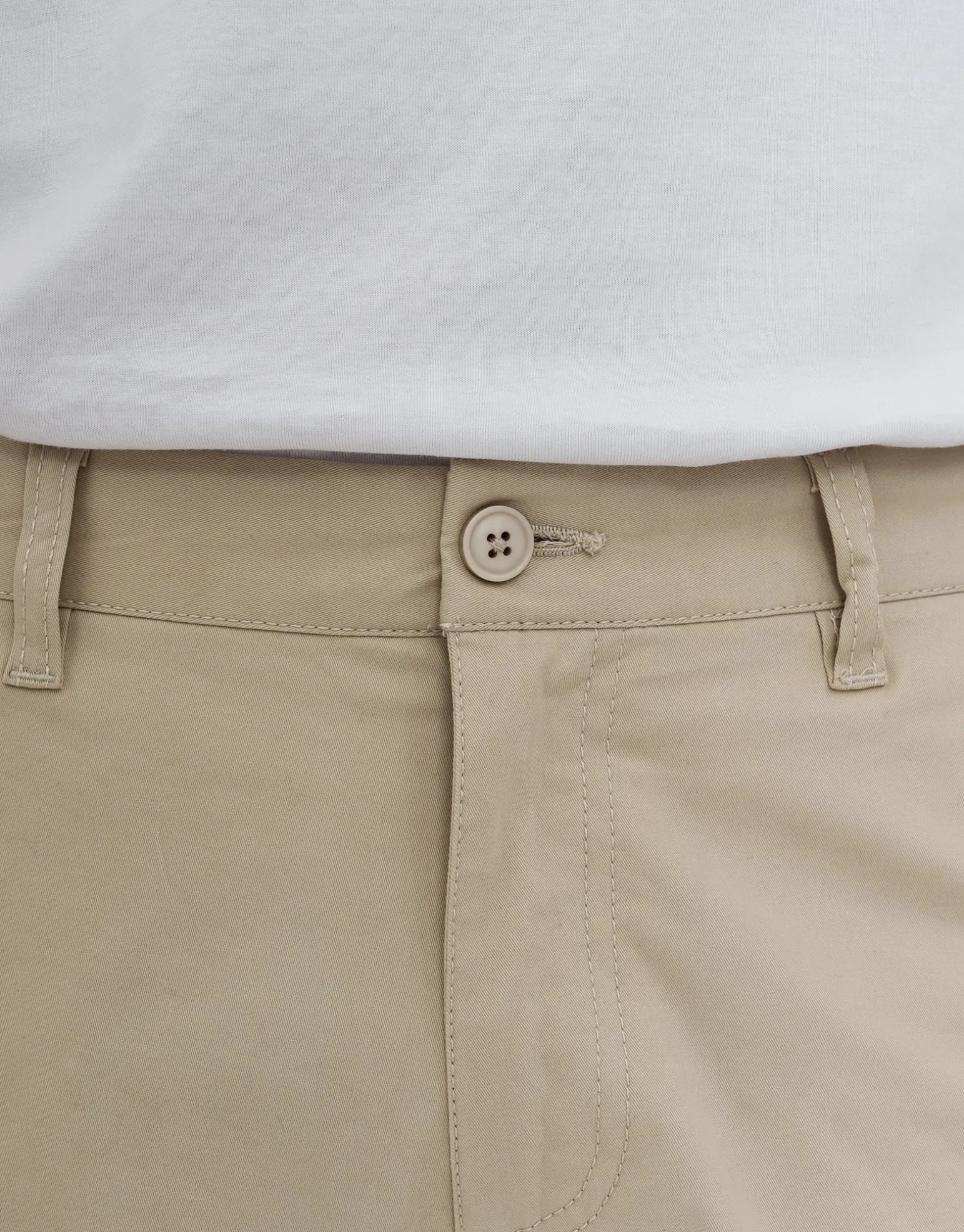Delta Standard Fit Chinos in Burgundy