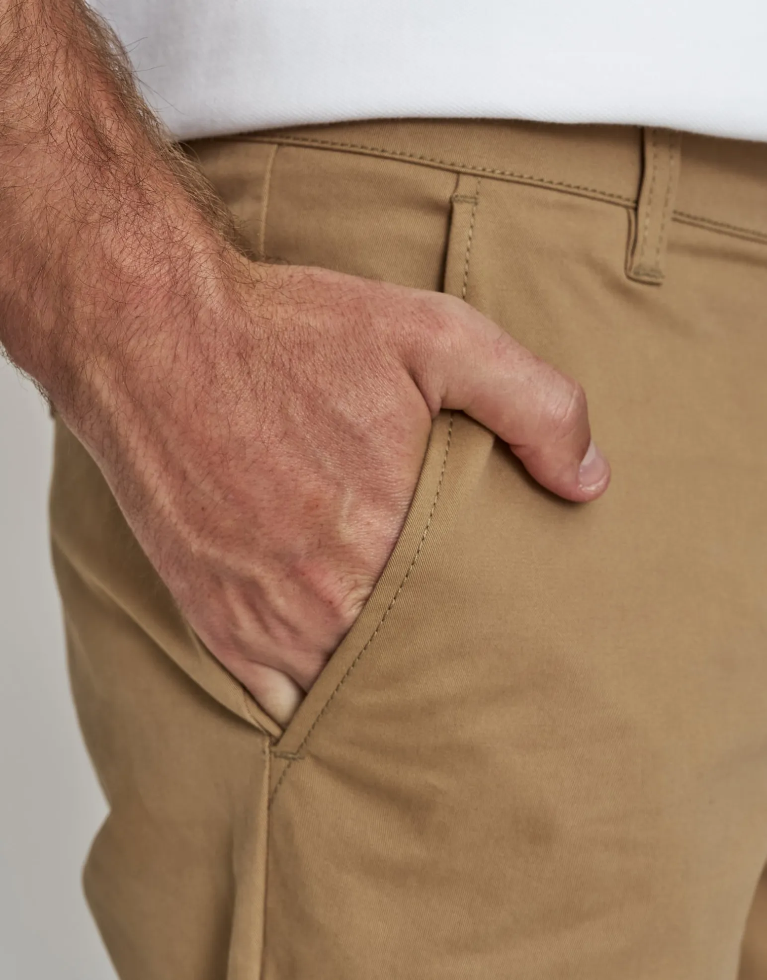 Delta Standard Fit Chinos in Burgundy