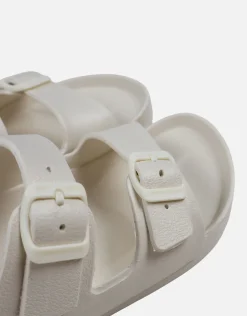 Double Strap Sandals in Black