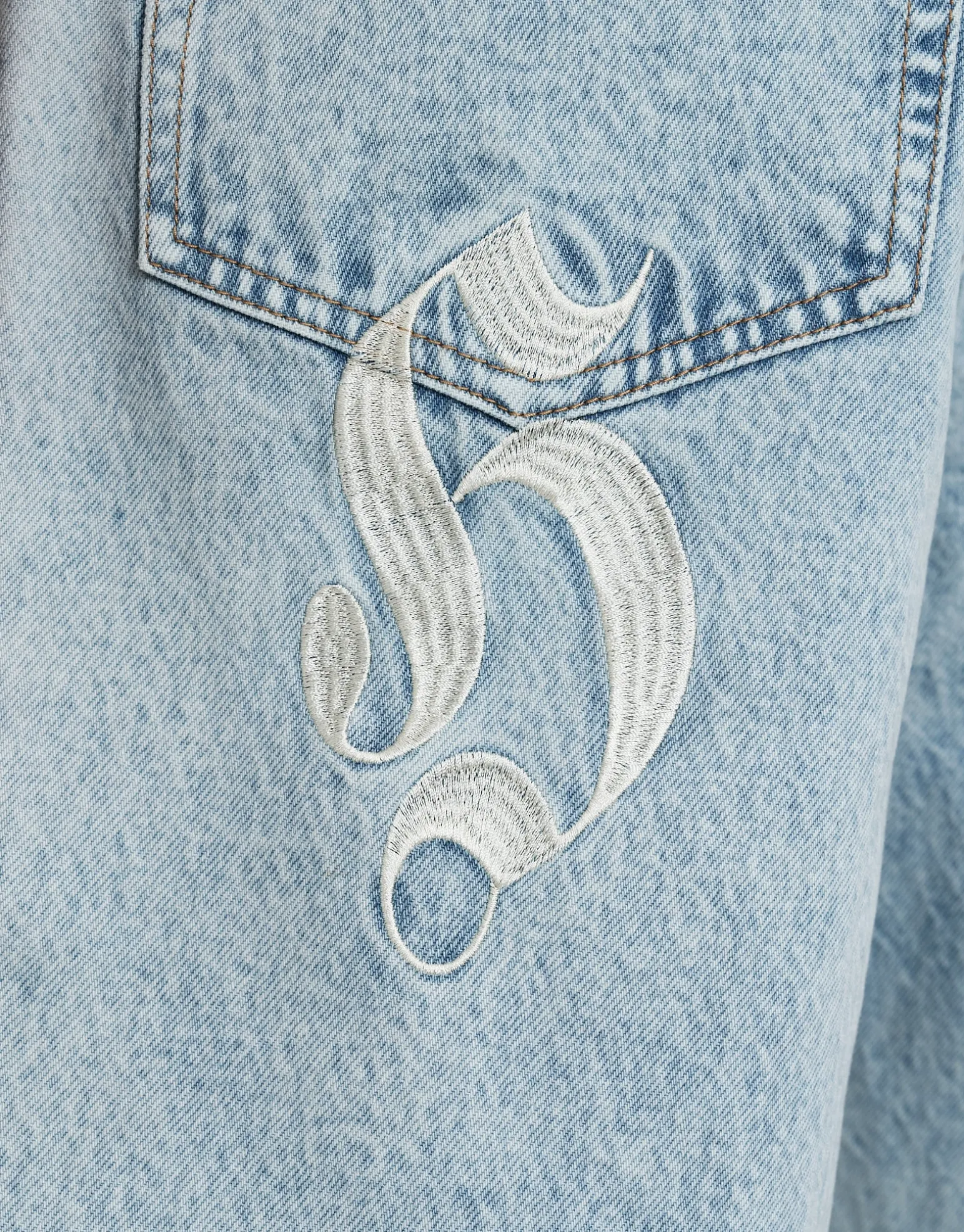 Dragons Embroidered Baggy Fit Jorts in Washed Black