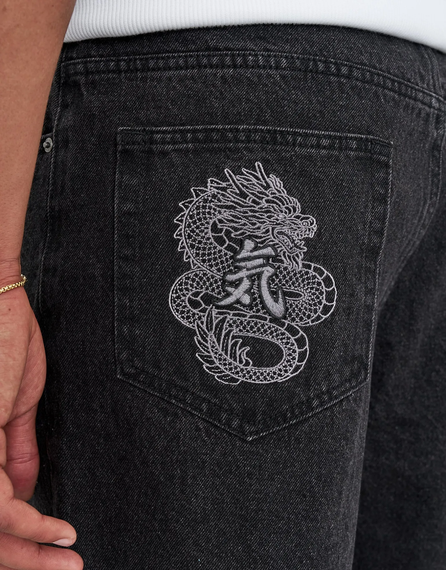 Dragons Embroidered Baggy Fit Jorts in Washed Black