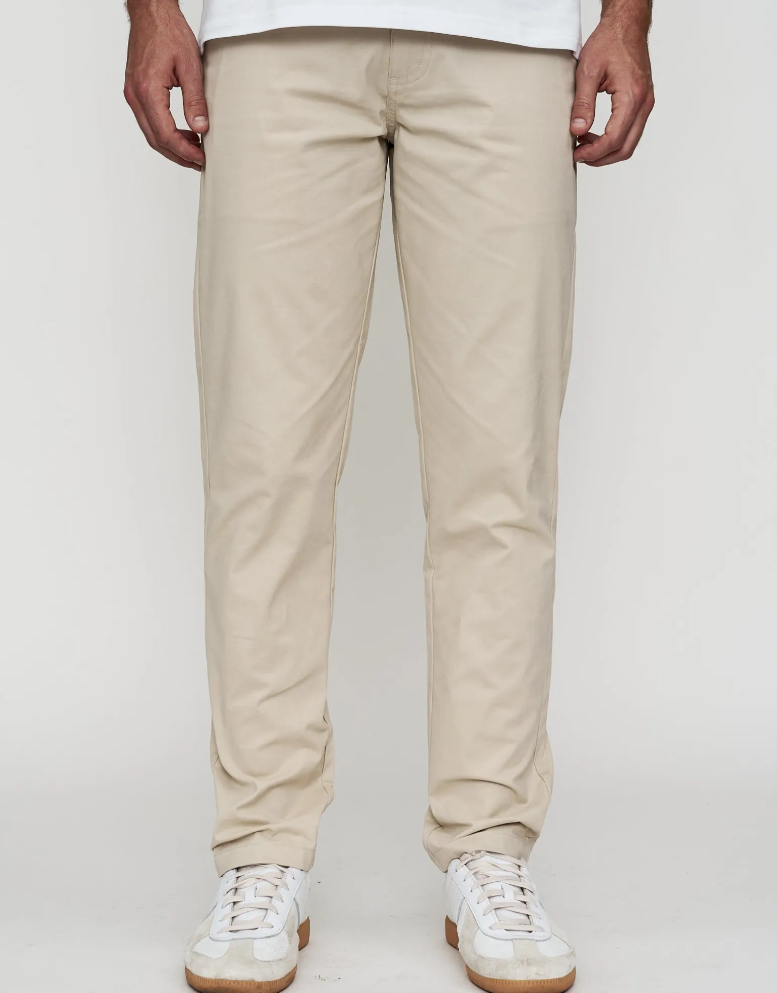 Echo Tapered Fit Chinos in Chocolate