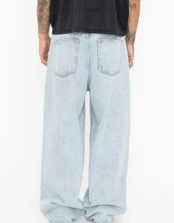 Extra Baggy Fit Jeans in Diesel Washed