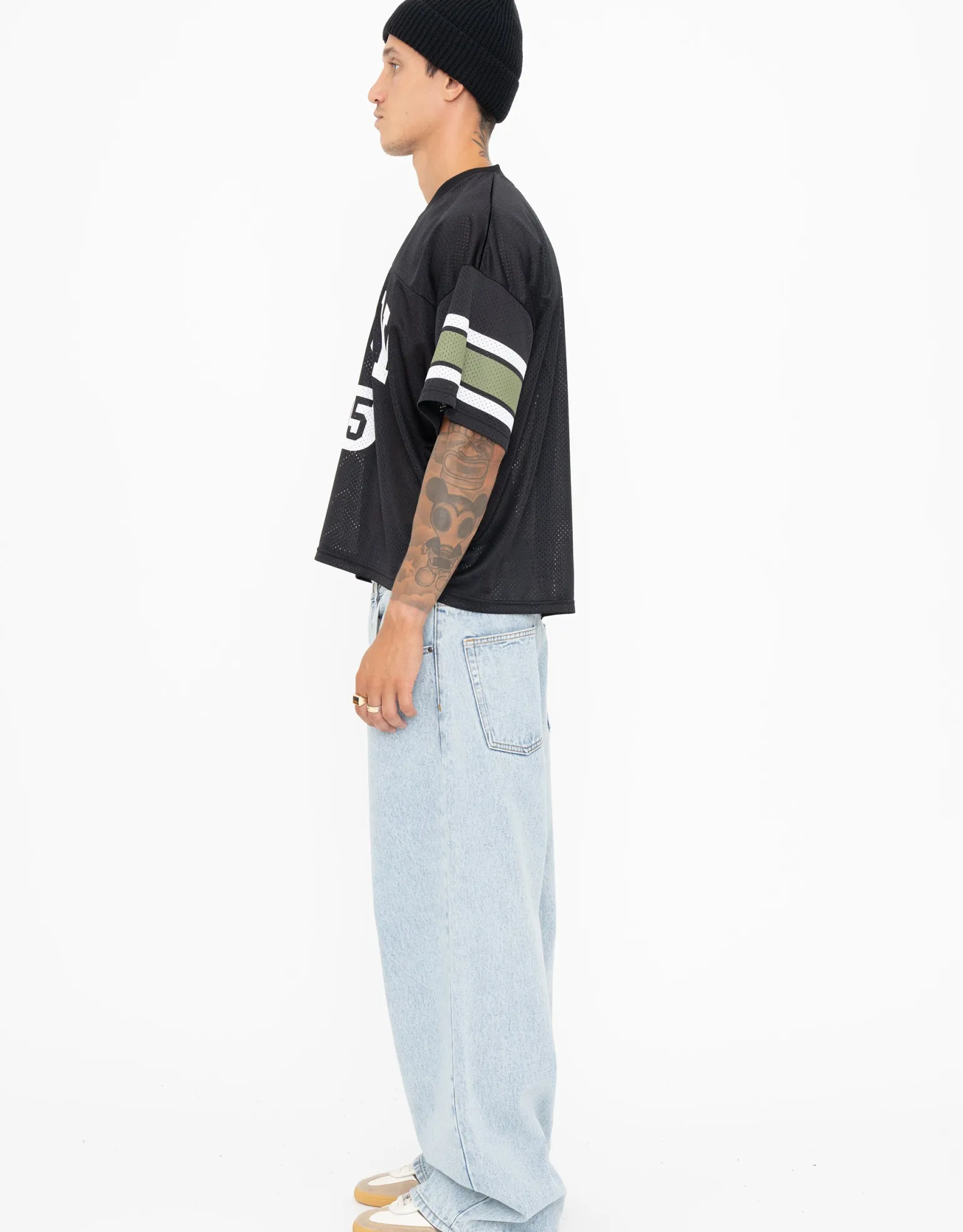 Extra Baggy Fit Jeans in Washed Black