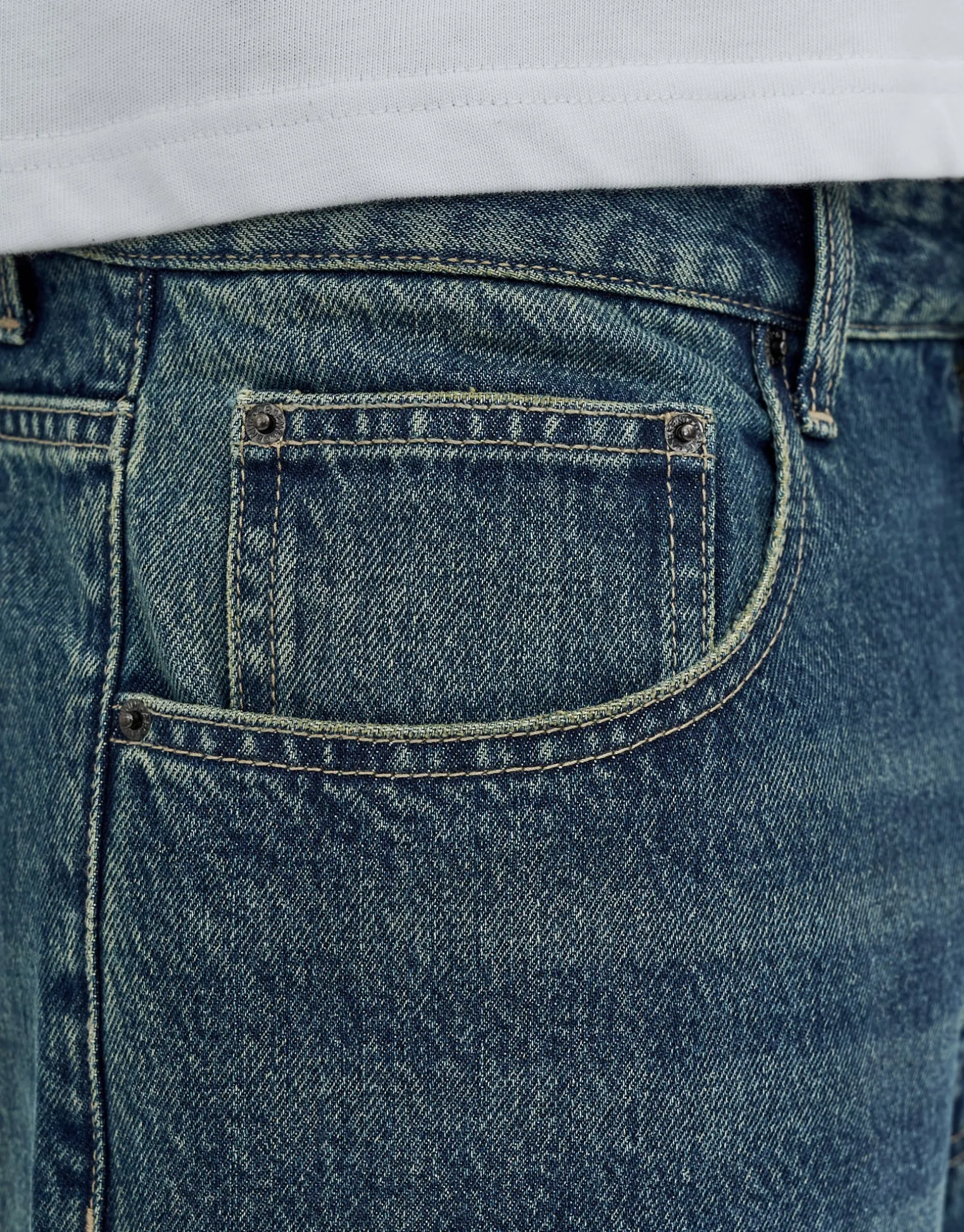 Extra Baggy Fit Jeans in Washed Black