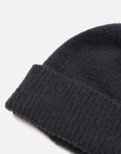 Fluffy Knit Beanie in Green