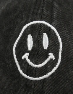 Happy Cap in Washed Black