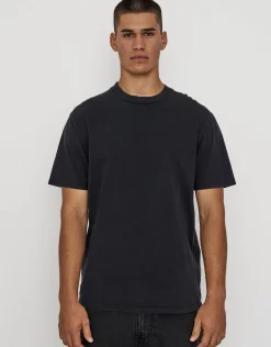 Heavyweight Regular Fit T Shirt in Black