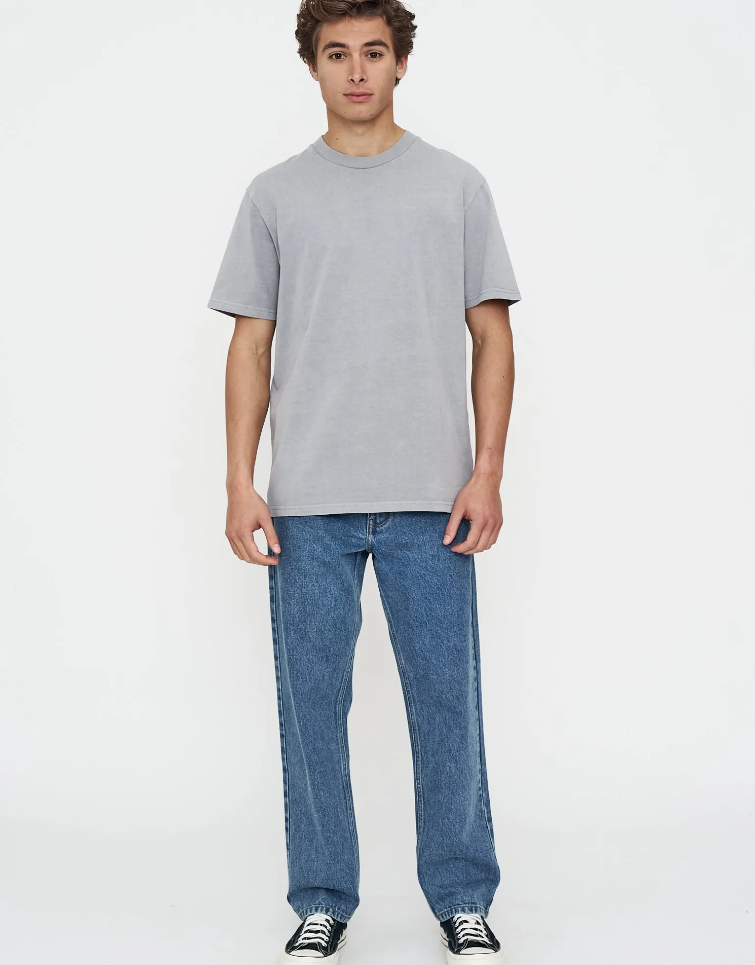 Heavyweight Regular Fit T Shirt in Black