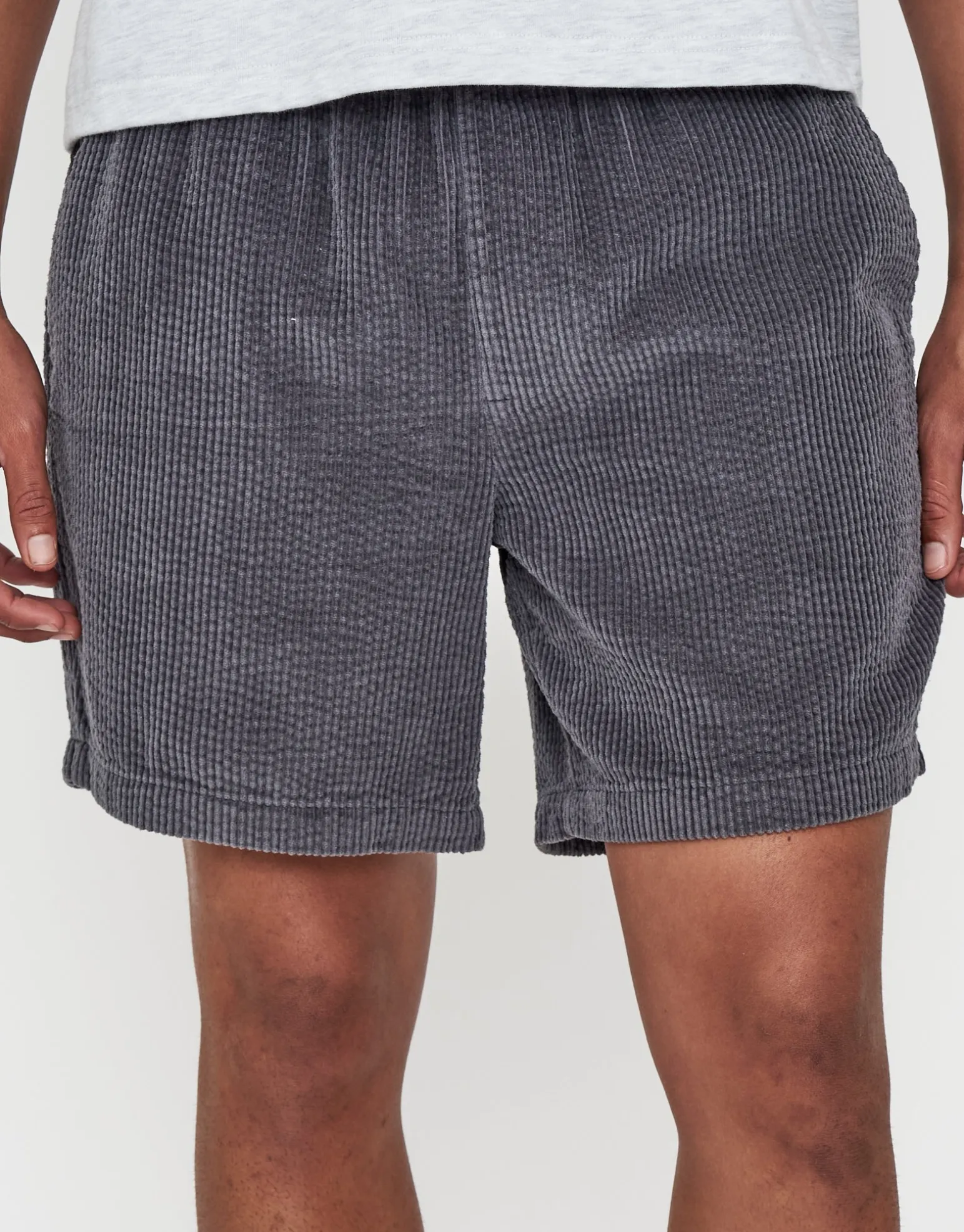 Jumbo Cord Shorts in Charcoal