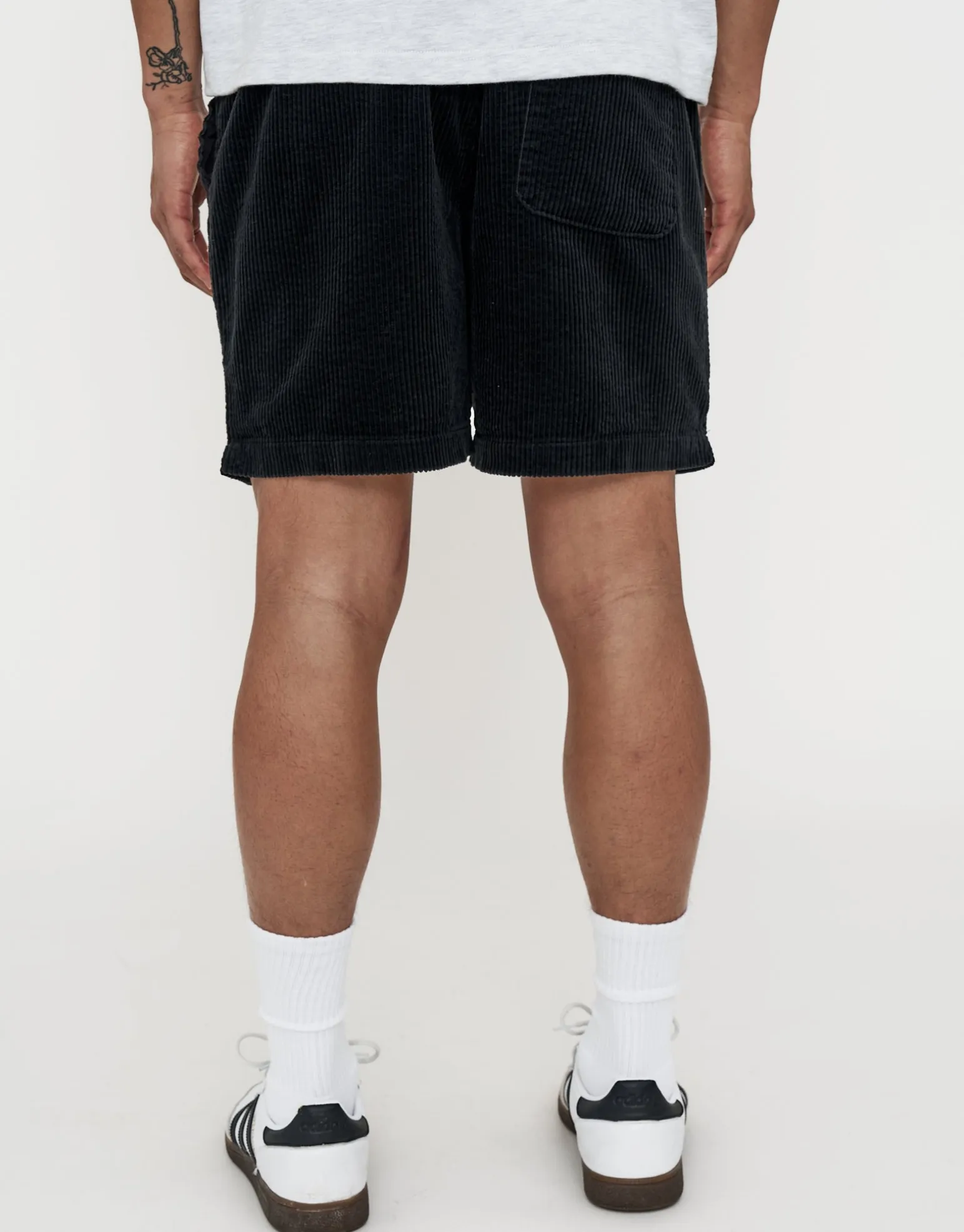 Jumbo Cord Shorts in Charcoal