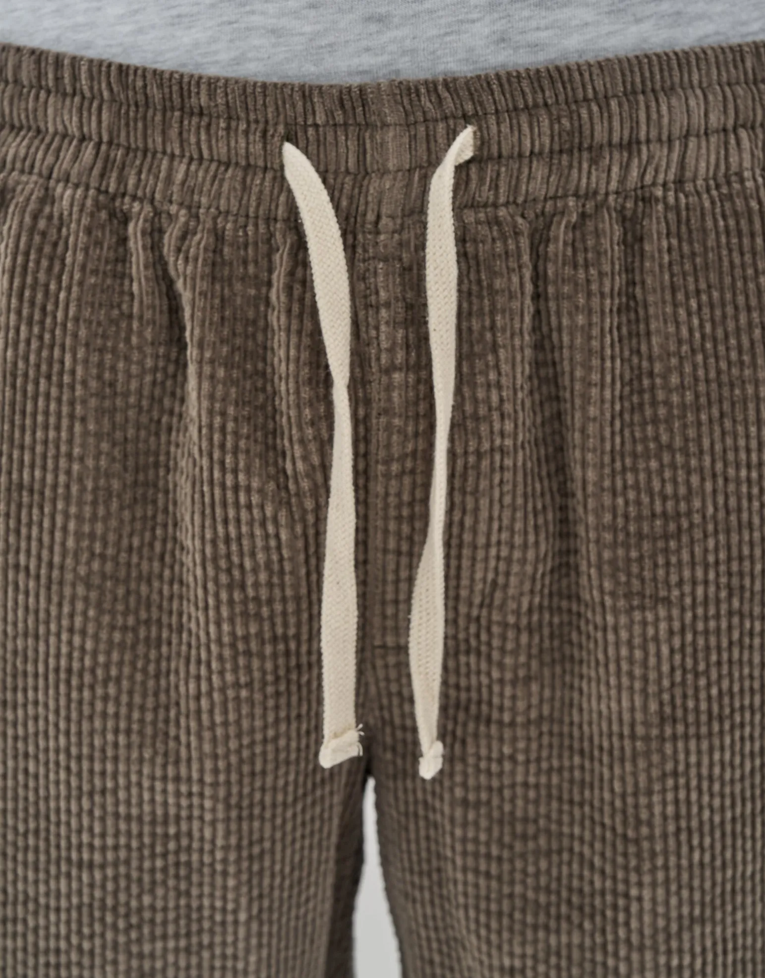 Jumbo Cord Shorts in Charcoal