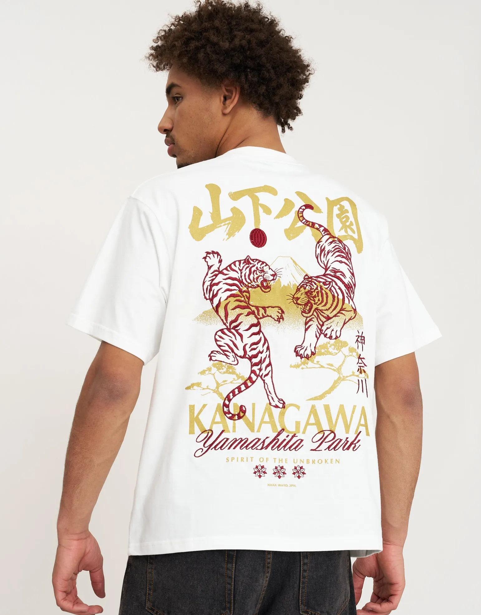 Kanagawa Tiger Tee in Pewter Grey