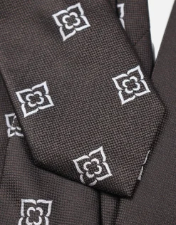 Medallion Textured Slim Tie in Khaki