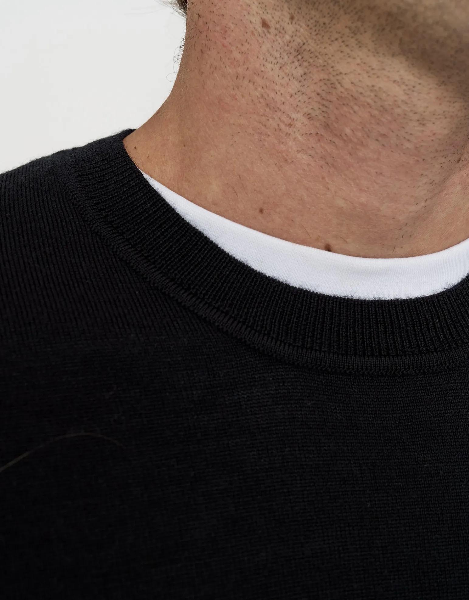 100% Merino Crew Neck Knit Jumper in Petrol