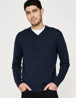 100% Merino V Neck Knit Jumper in Black