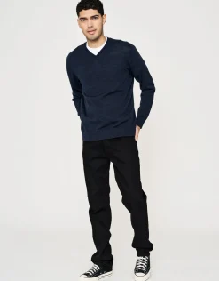 100% Merino V Neck Knit Jumper in Black