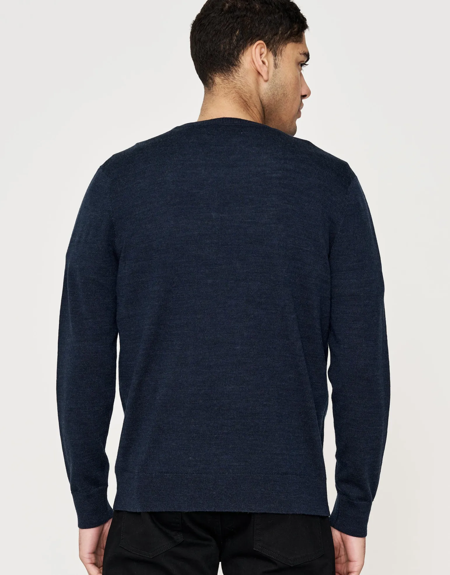 100% Merino V Neck Knit Jumper in Navy Marle