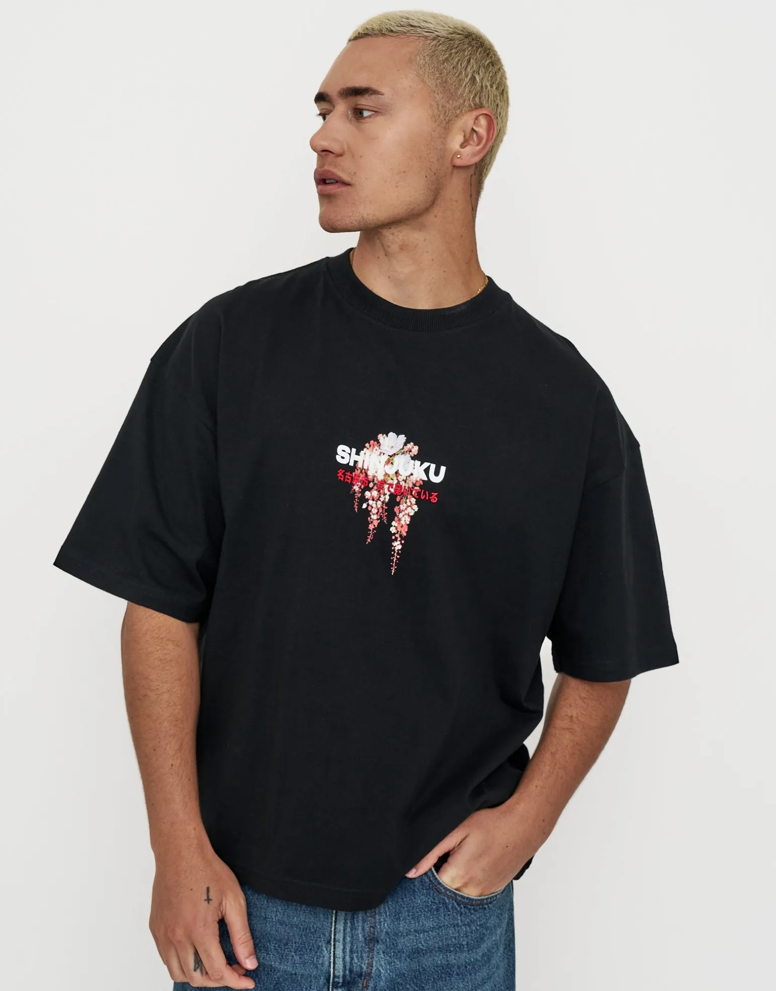 Naoshima Box Fit T Shirt in Snow