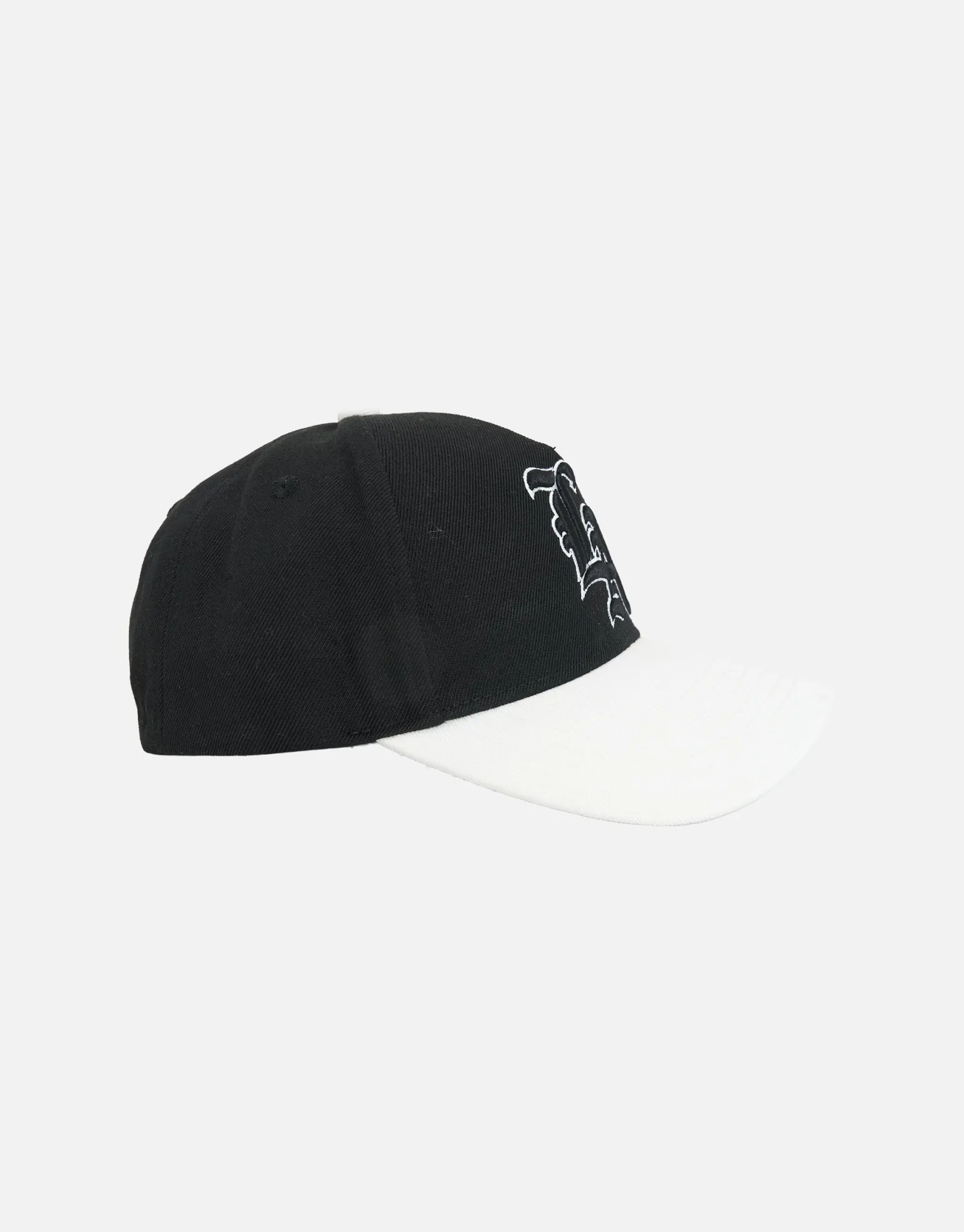 NY Embroidered Cap in Black