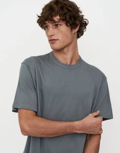 Perfect Relaxed Fit T Shirt in Solid Black