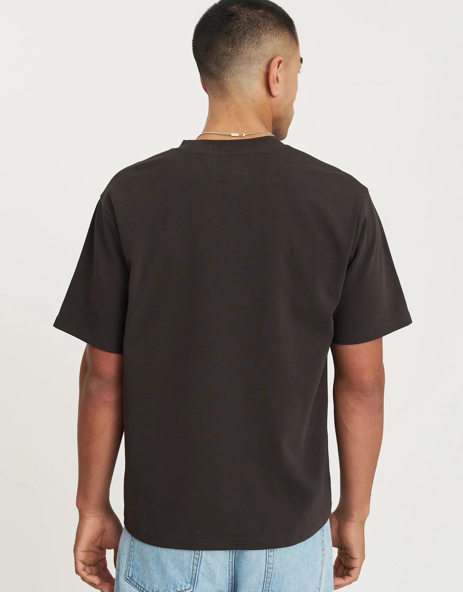 Perfect Signature Tee in Black