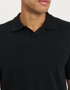 Pique Johnny Collar Short Sleeve Polo in Black