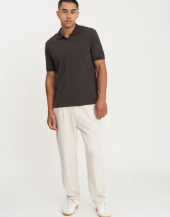 Pique Johnny Collar Short Sleeve Polo in Black