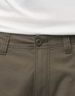 Plain Regular Fit Cargo Shorts in Tan