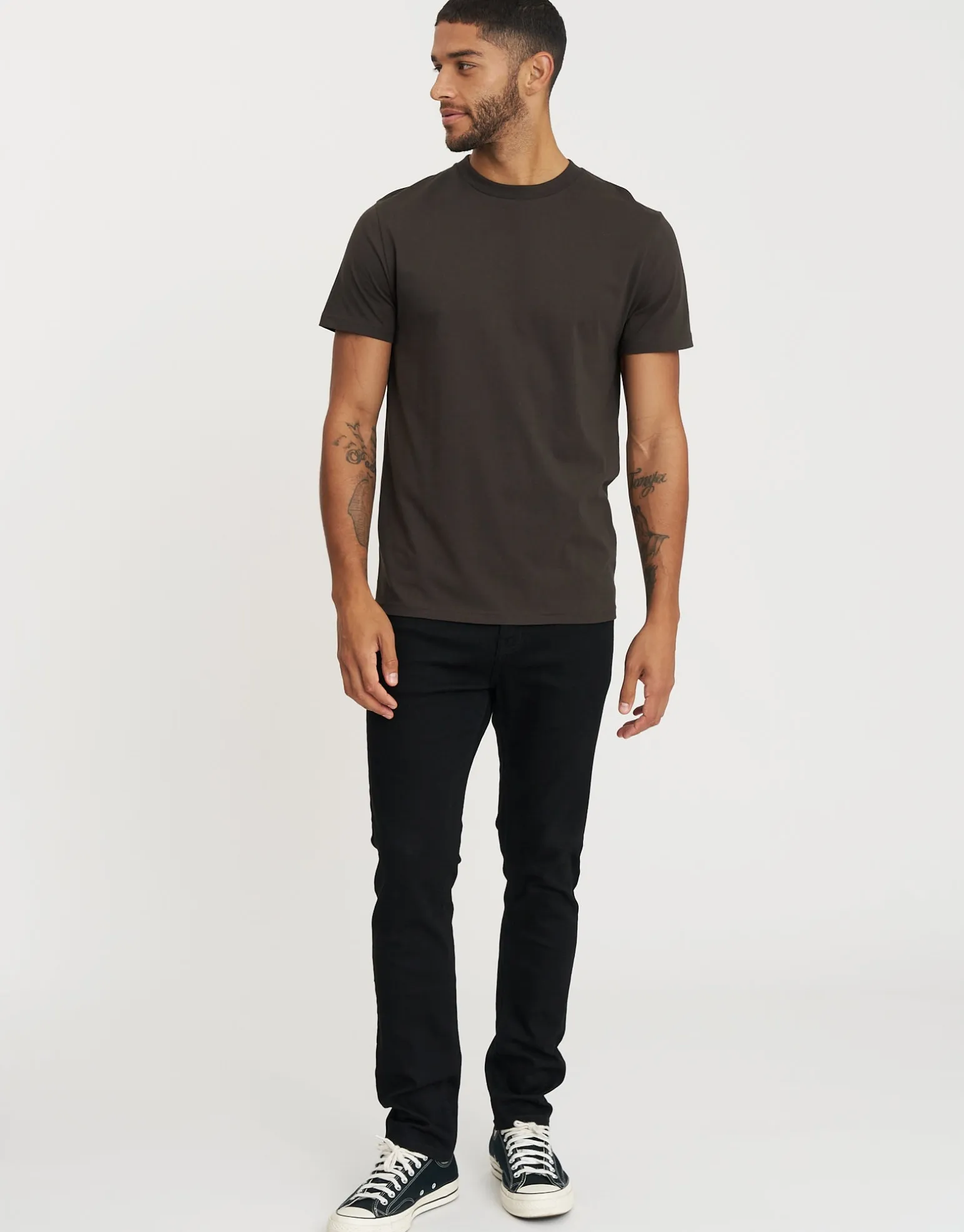 Plain Slim Fit T Shirt in Black